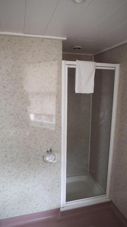 Belle Vue House Hotel Рединг Стая снимка